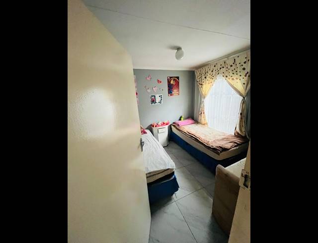 2 BEDROOM HOUSE FOR SALE IN WINDMILL PARK